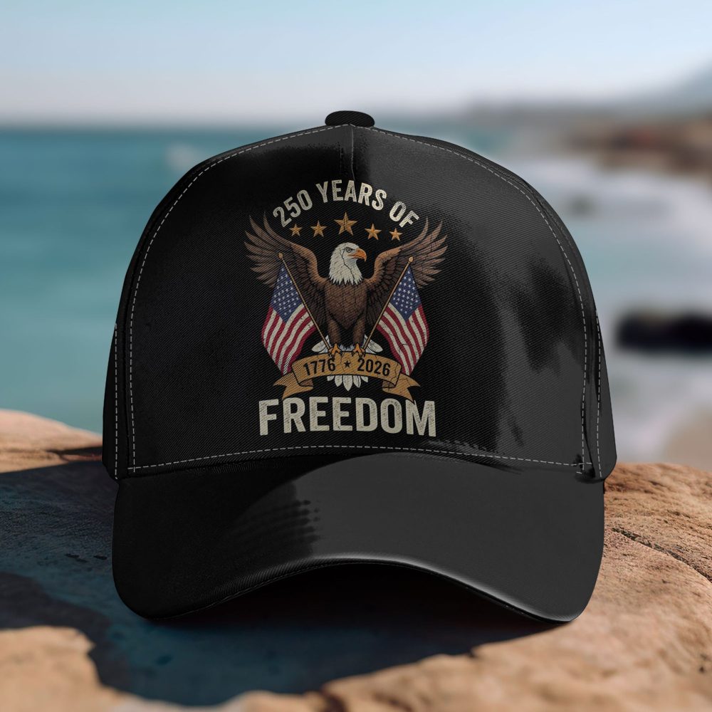 250 Years Of Freedom Vintage Eagle & Dual Flags – Personalized Classic Cap