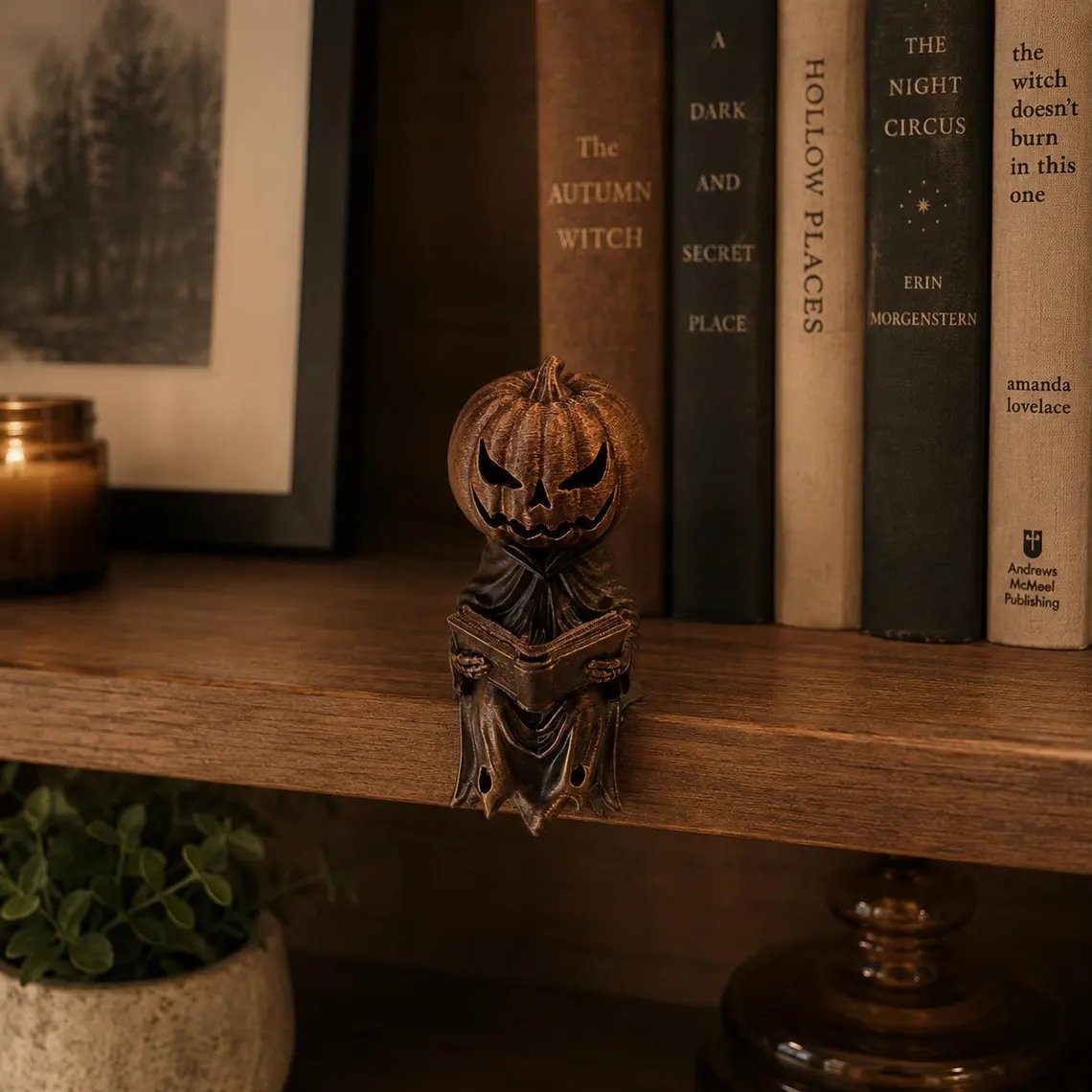 Reading Pumpkin Shelf Sitter